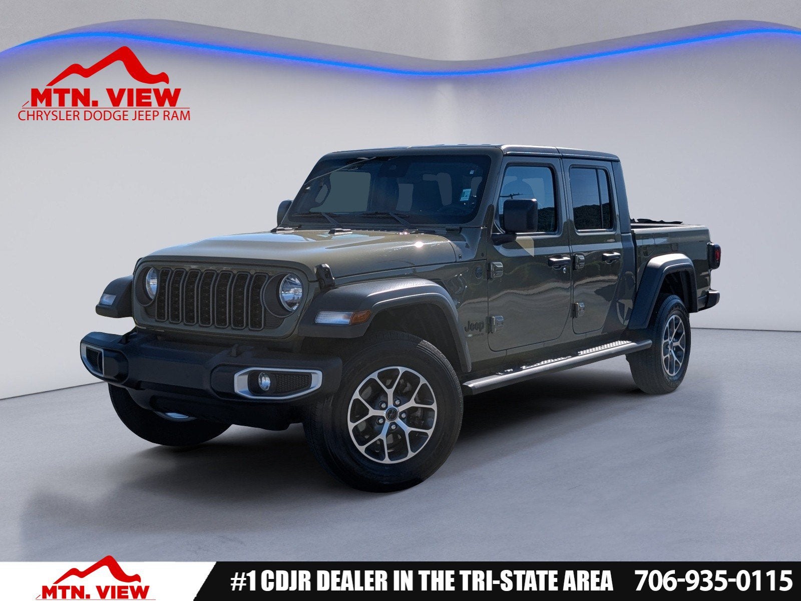 2025 Jeep Gladiator Sport S in 41 — front three-quarter view