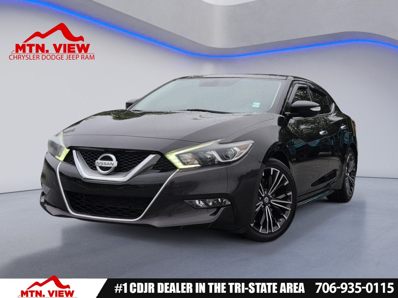 2016 Nissan Maxima Platinum in Bordeaux — front three-quarter view
