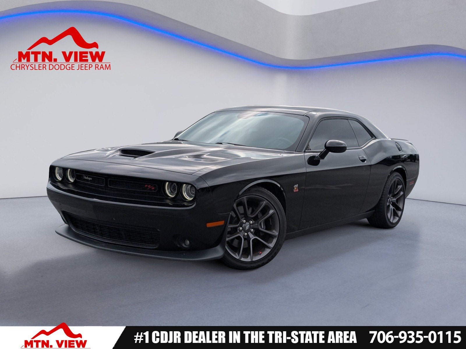 2023 Dodge Challenger R/T Scat Pack in Pitch Black Clearcoat — front three-quarter view