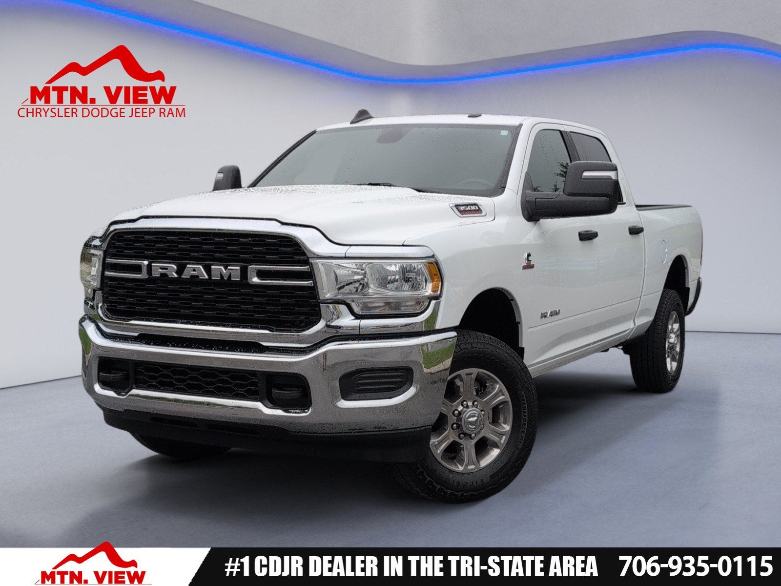 2023 RAM 2500 Big Horn in Bright White Clearcoat — front three-quarter view