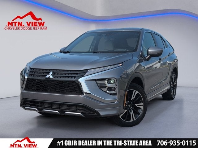 2024 Mitsubishi Eclipse Cross SE in Gray — front three-quarter view